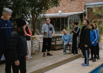 TUDOR GIIURGIU si echipa