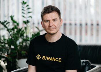 FOTO BINANCE